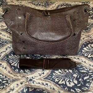 Hammitt Daniel Large